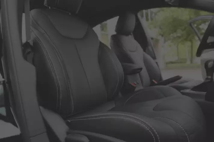 Перетяжка сидінь автомобіля